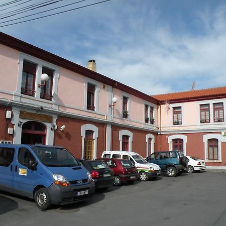 Albergue La Estacion Llanes Luaran gambar