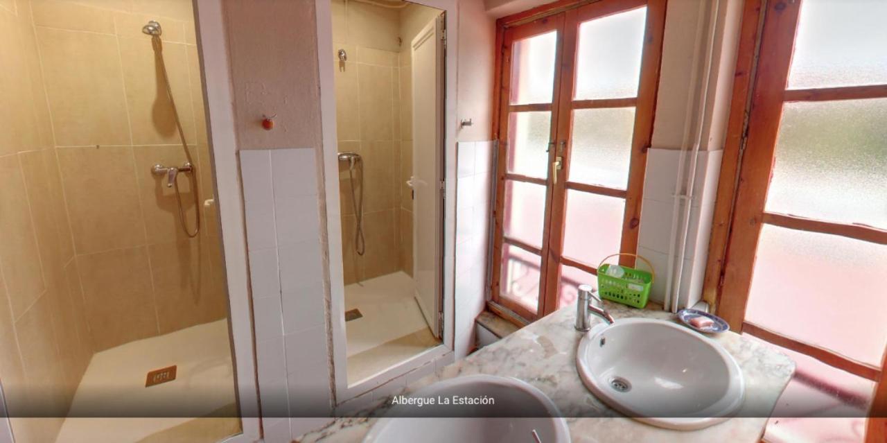 Albergue La Estacion Llanes Luaran gambar